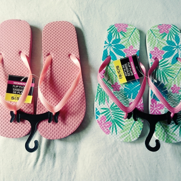 Two Set Of Women's Flip Flops Sandals.👡 - Picture 3 of 3